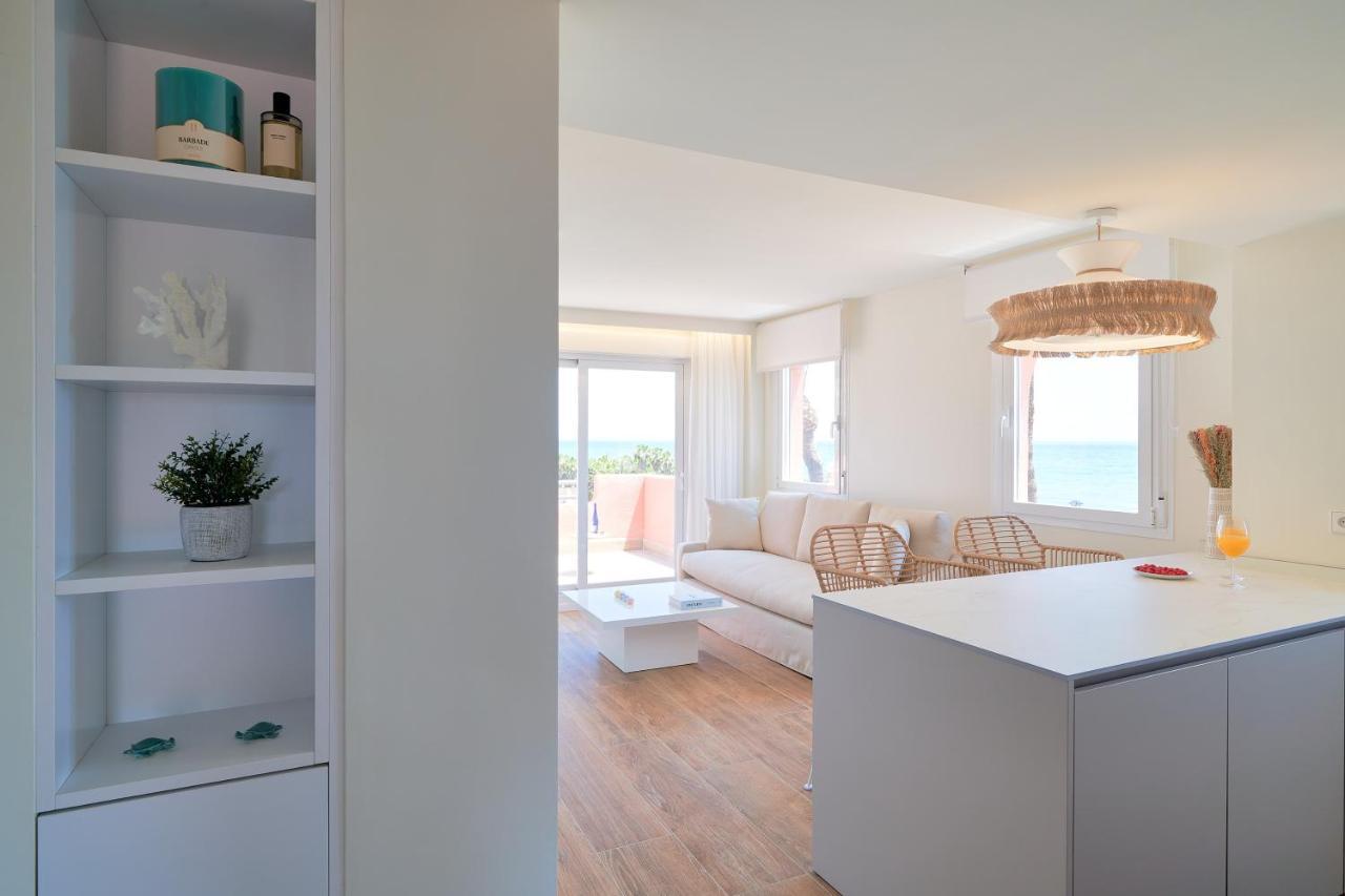 Sea Suite Beachfront Marbella Exterior foto